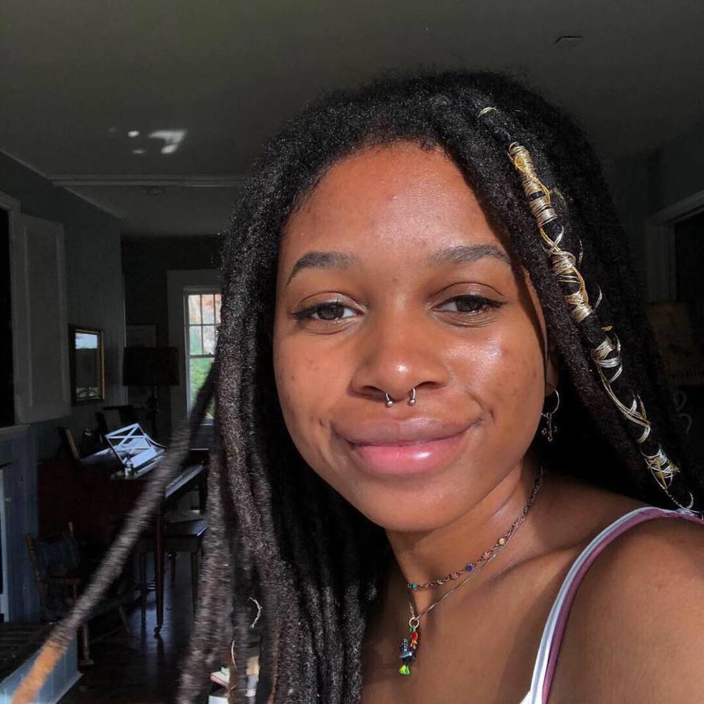 Meet your Posher, Isabella